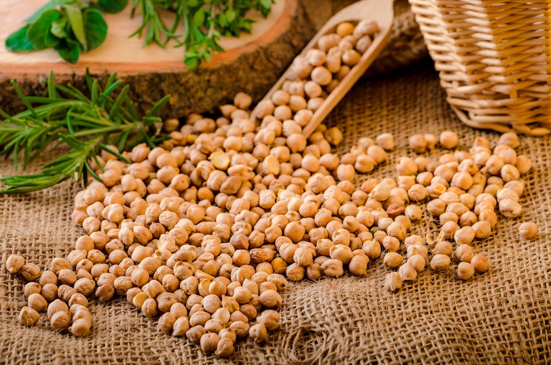 Los garbanzos no pueden faltar en nuestra alimentación