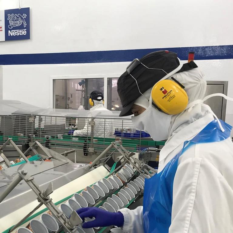 nestle-adopta-medidas-extraordinarias-para-sus-empleados